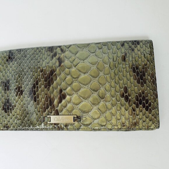 Cole Haan Patent Faux Leather Python Snake Skin Print Envelope Clutch Handbag - Picture 2 of 10